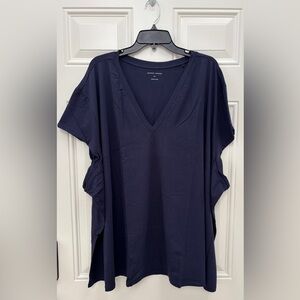 NWT Universal Standard Navy V-Neck Short Sleeve Tee Women's Plus Size 4XL